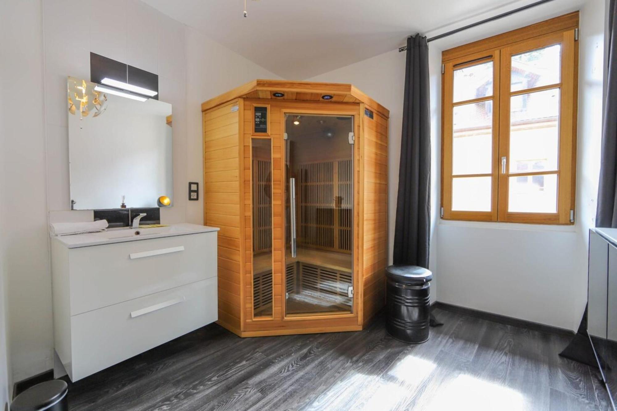 Homebuddy' - La Venise Des Alpes Appartement